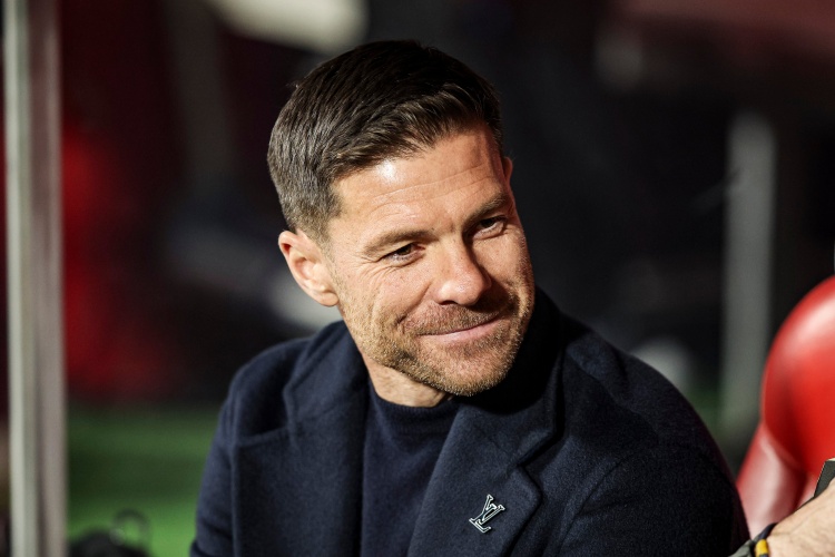 阿隆索：换人调整效果很好 姆巴佩已恢复训练有机会出战巴萨